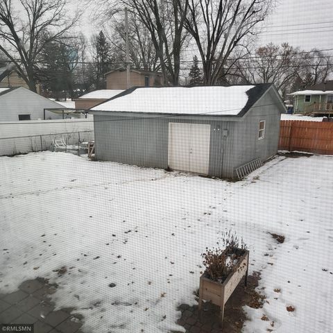 2308 16th Avenue E, North Saint Paul, MN 55109