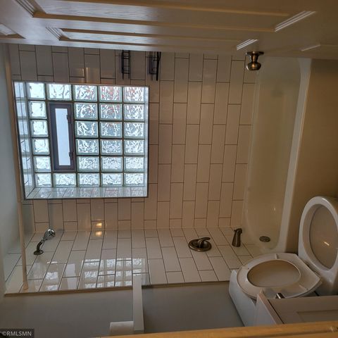 2308 16th Avenue E, North Saint Paul, MN 55109