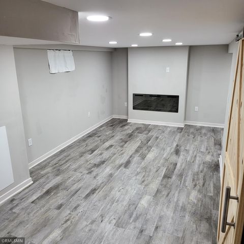 2308 16th Avenue E, North Saint Paul, MN 55109