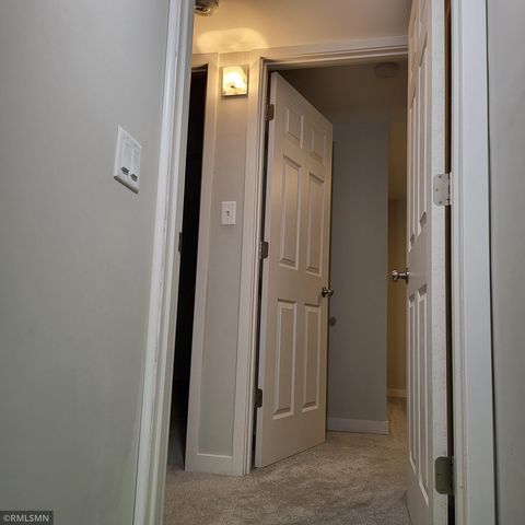 2308 16th Avenue E, North Saint Paul, MN 55109