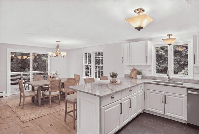 27 Walker Road, Brewster, MA 02631