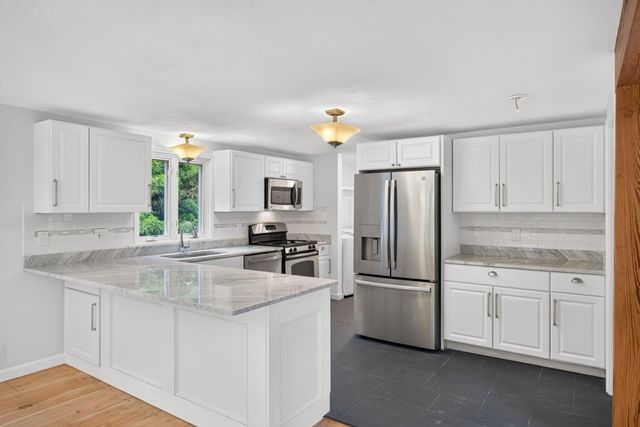 27 Walker Road, Brewster, MA 02631
