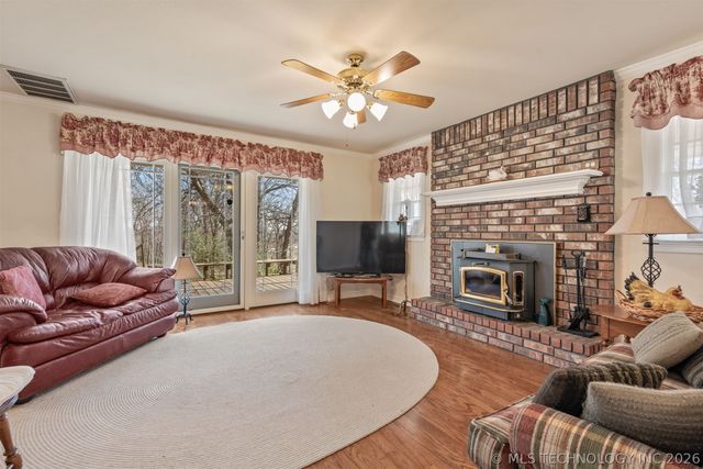 13849 S 273rd East Avenue, Coweta, OK 74429