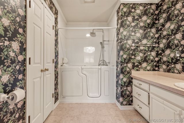 13849 S 273rd East Avenue, Coweta, OK 74429