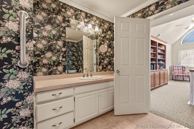 13849 S 273rd East Avenue, Coweta, OK 74429