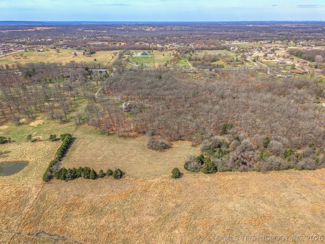 13849 S 273rd East Avenue, Coweta, OK 74429