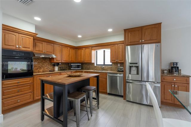 510 SE 3rd Ave A, Dania Beach, FL 33004