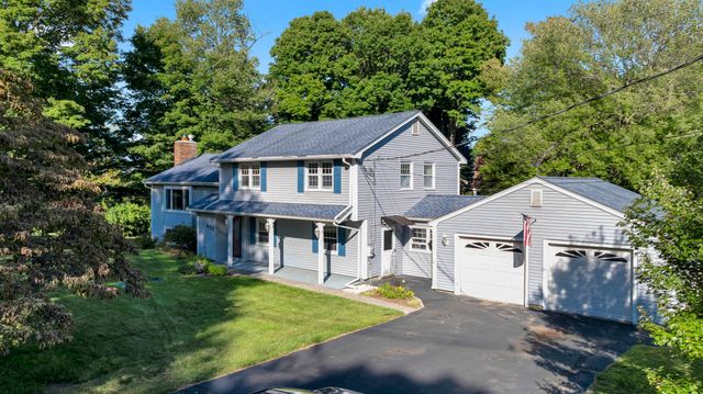 401 Cross St, Boylston, MA 01505