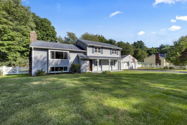 401 Cross St, Boylston, MA 01505