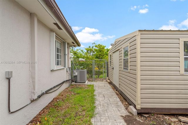 1430 NW 5th Ave, Florida City, FL 33034