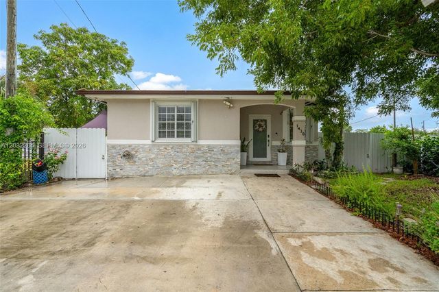 1430 NW 5th Ave, Florida City, FL 33034