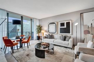 88 SW 7th St 1408, Miami, FL 33130