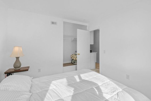 7425 Alsacia St, San Diego, CA 92139