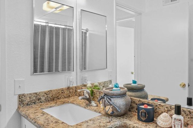 7425 Alsacia St, San Diego, CA 92139