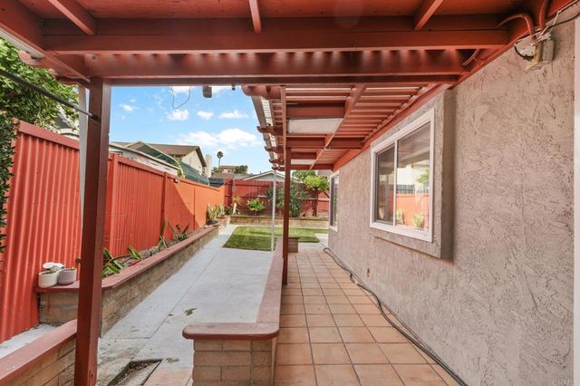 7425 Alsacia St, San Diego, CA 92139