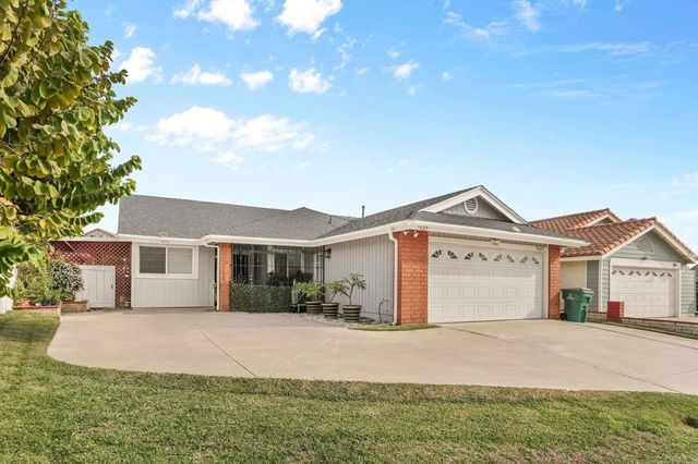 7425 Alsacia St, San Diego, CA 92139