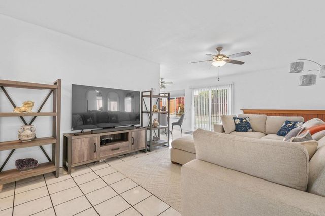 7425 Alsacia St, San Diego, CA 92139