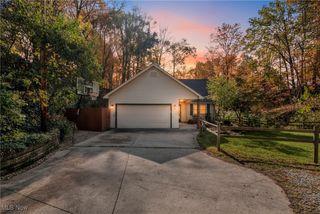 159 Burns Road, Elyria, OH 44035