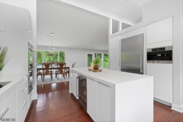 67 Wertsville Rd, Hillsborough Twp., NJ 08844