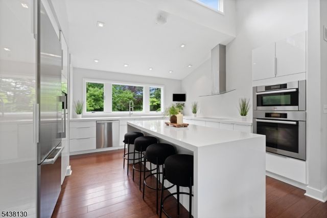 67 Wertsville Rd, Hillsborough Twp., NJ 08844