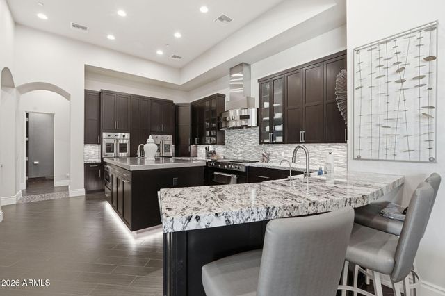525 W HARMONY Place, Chandler, AZ 85248