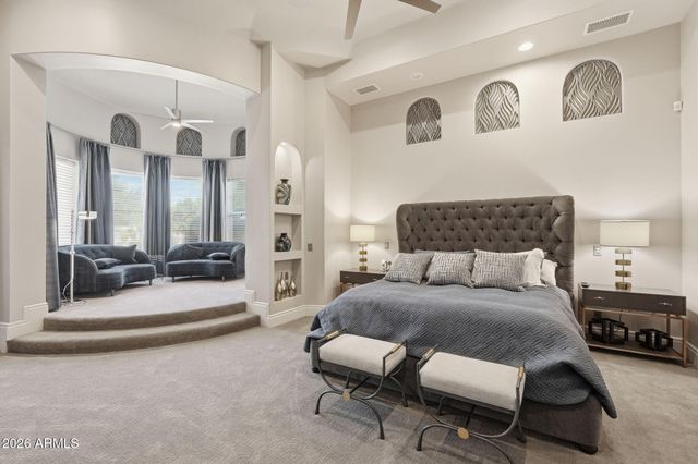 525 W HARMONY Place, Chandler, AZ 85248
