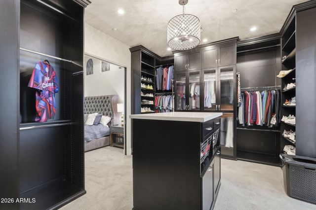525 W HARMONY Place, Chandler, AZ 85248