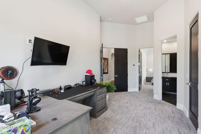 525 W HARMONY Place, Chandler, AZ 85248