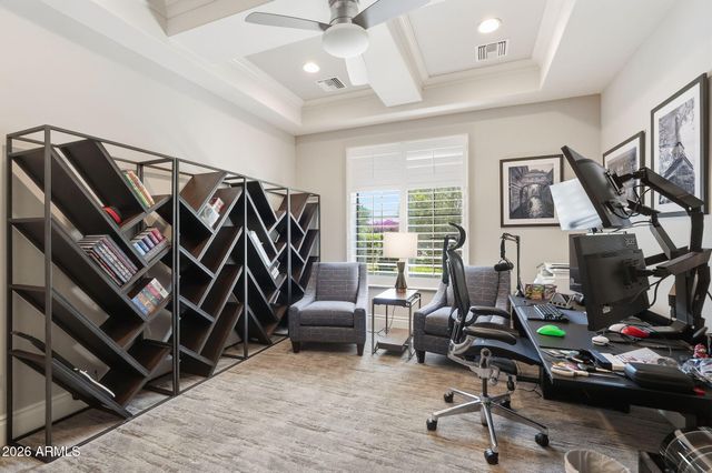 525 W HARMONY Place, Chandler, AZ 85248