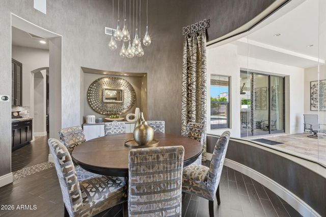 525 W HARMONY Place, Chandler, AZ 85248