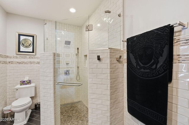 525 W HARMONY Place, Chandler, AZ 85248