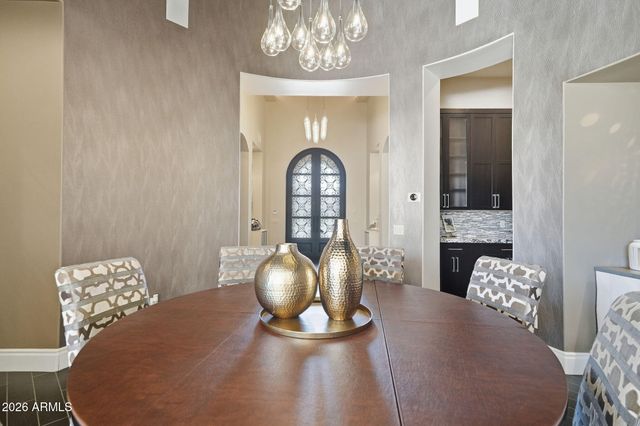 525 W HARMONY Place, Chandler, AZ 85248