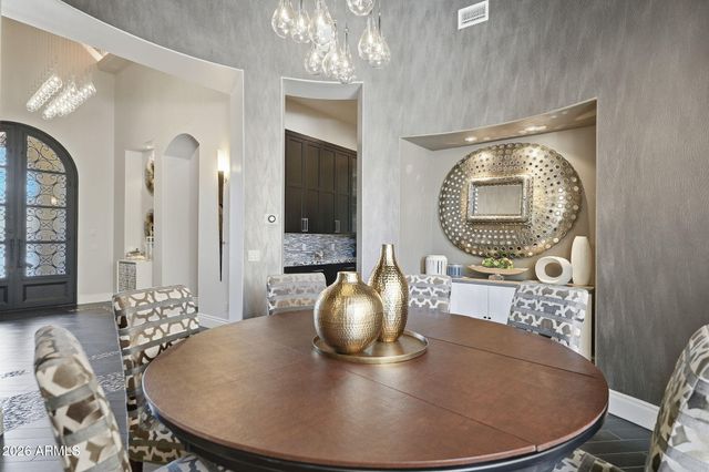 525 W HARMONY Place, Chandler, AZ 85248