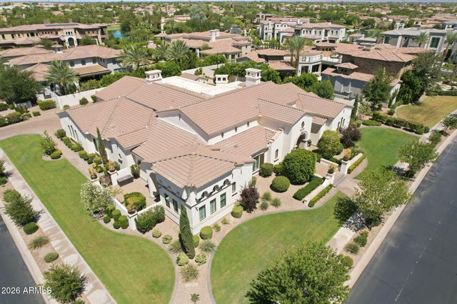 525 W HARMONY Place, Chandler, AZ 85248