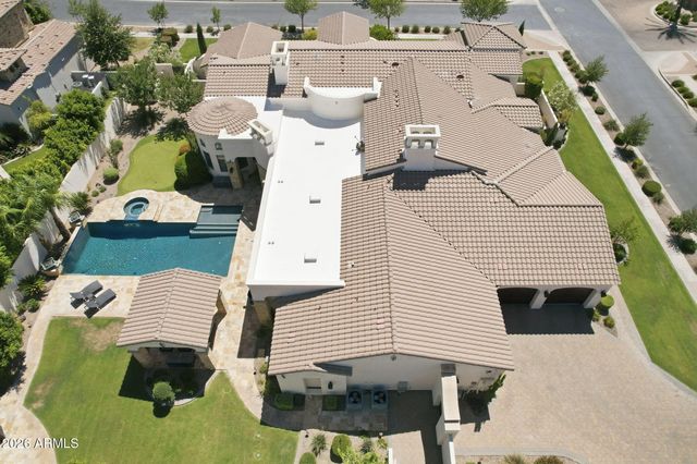 525 W HARMONY Place, Chandler, AZ 85248