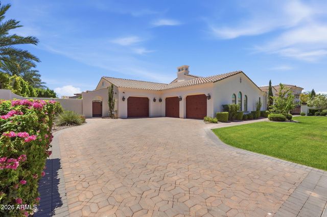 525 W HARMONY Place, Chandler, AZ 85248