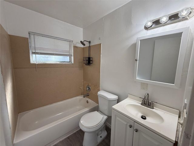 1423 17TH STREET, Sarasota, FL 34234