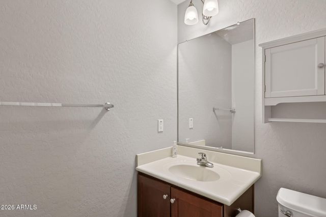 3064 E DUNBAR Drive, Phoenix, AZ 85042