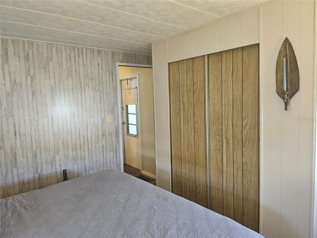 3317 OVERCUP OAK TERRACE, Sarasota, FL 34237