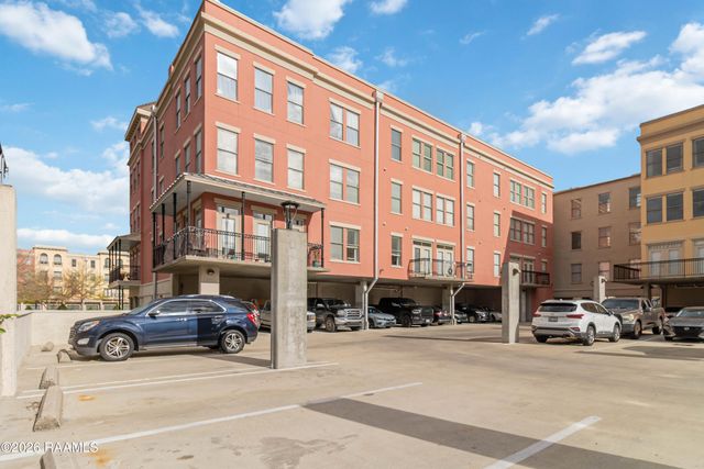 201 Settlers Trace Boulevard Apt 2405, Lafayette, LA 70508