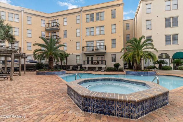 201 Settlers Trace Boulevard Apt 2405, Lafayette, LA 70508