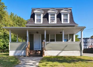 221 East St, Chicopee, MA 01020