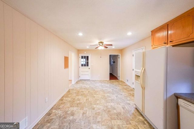 900 Victoria Lane, Oxford, GA 30054