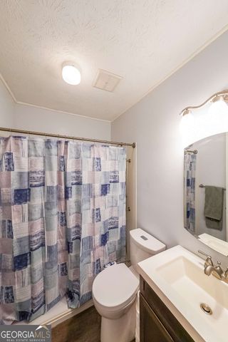 900 Victoria Lane, Oxford, GA 30054