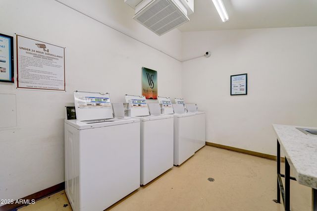 8055 E THOMAS Road D102, Scottsdale, AZ 85251