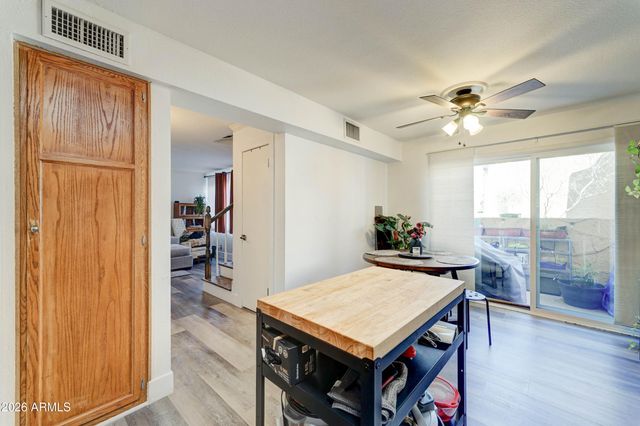 8055 E THOMAS Road D102, Scottsdale, AZ 85251