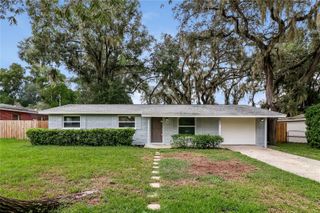 921 HILLSIDE DRIVE, Lutz, FL 33549