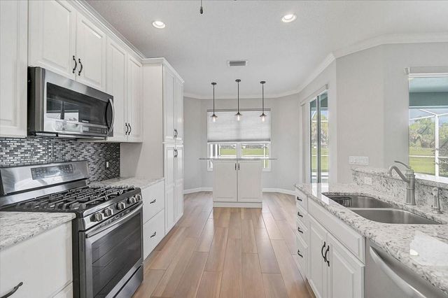 10647 OLD GROVE CIRCLE, Bradenton, FL 34212