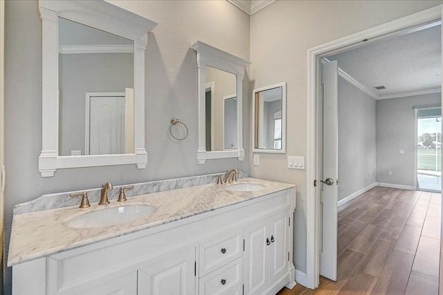 10647 OLD GROVE CIRCLE, Bradenton, FL 34212