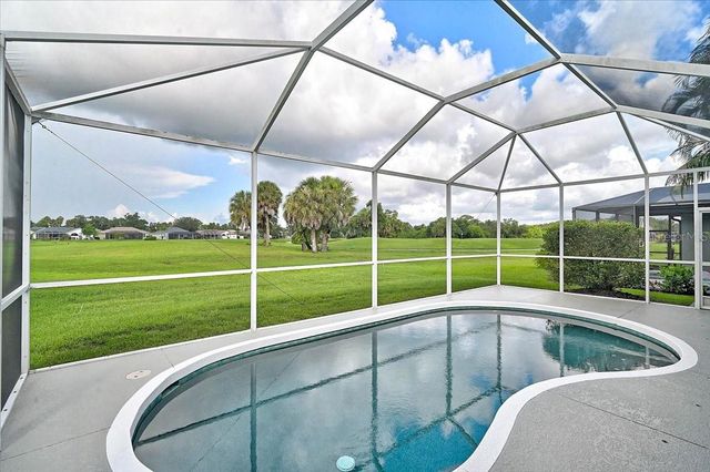 10647 OLD GROVE CIRCLE, Bradenton, FL 34212